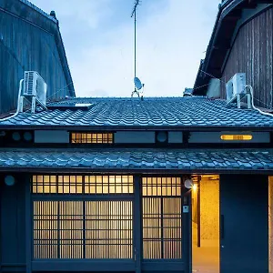  アパート Kou Nishijin 日本