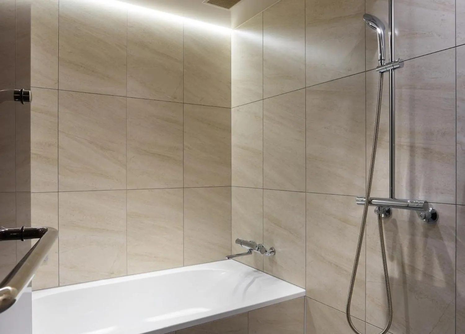 ****  Mitsui Garden Hotel Jingugaien Tokyo Premier Japan